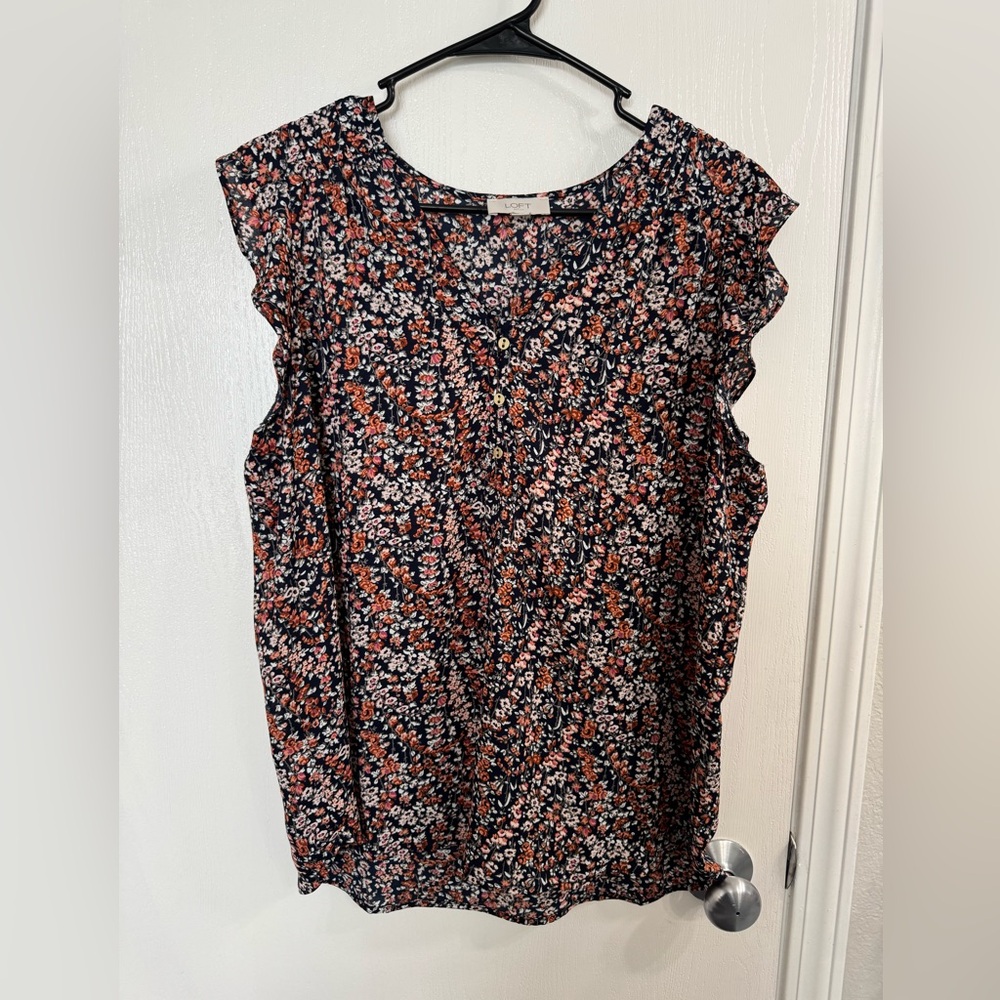 NWOT Loft Blouse